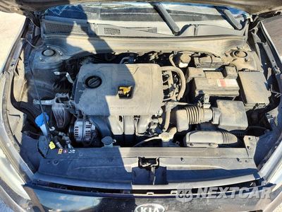 Zdjęcie 11 z 12 samochodu: 2019 KIA FORTE S VIN:3KPF34AD5KE033709 - miniatura
