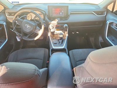 Zdjęcie 8 z 13 samochodu: 2020 TOYOTA RAV4 HYBRID XLE VIN:JTMRWRFV4LD067825 - miniatura
