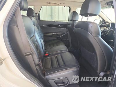 Zdjęcie 11 z 13 samochodu: 2018 KIA SORENTO SX V6 VIN:5XYPKDA56JG405897 - miniatura