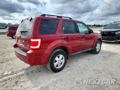 Trzecie zdjęcie samochodu z tyłu: 2010 FORD ESCAPE XLT VIN:1FMCU0DGXAKB30393 - miniatura