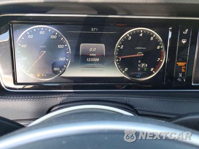 Zdjęcie 9 z 12 samochodu: 2015 MERCEDES-BENZ S 550 VIN:WDDUG8CB3FA110557 - miniatura