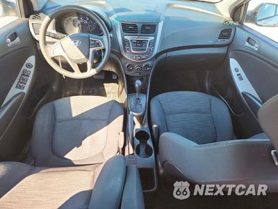 Zdjęcie 8 z 12 samochodu: 2017 HYUNDAI ACCENT SE VIN:KMHCT5AE3HU307643 - miniatura