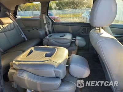 Zdjęcie 11 z 13 samochodu: 2008 TOYOTA SIENNA LE 7-PASSENGER VIN:5TDZK23C58S186646 - miniatura