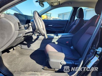 Zdjęcie 7 z 13 samochodu: 2026 NISSAN SENTRA SR VIN:3N1AB9DV9TY272472 - miniatura