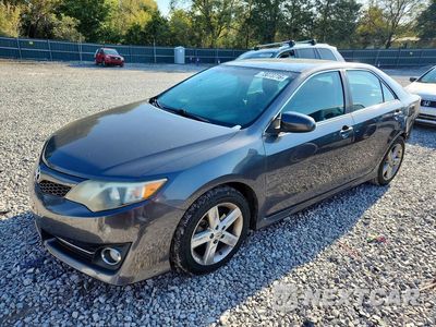 2014 TOYOTA CAMRY SE 4T1BF1FK1EU331915 - główne zdjęcie licytacji z USA - miniatura