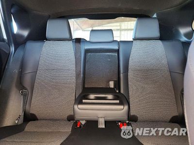 Zdjęcie 10 z 14 samochodu: 2026 TOYOTA BZ XLE VIN:JTMBFAEBXTJ012713 - miniatura