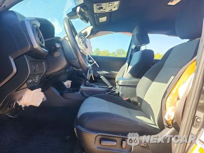 Zdjęcie 7 z 13 samochodu: 2020 TOYOTA TACOMA TRD OFF-ROAD VIN:3TMCZ5AN6LM318832 - miniatura