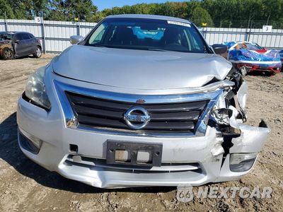 Piąte zdjęcie samochodu w środku: 2014 NISSAN ALTIMA 2.5 S VIN:1N4AL3AP6EC426635 - miniatura