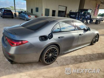 Trzecie zdjęcie samochodu z tyłu: 2022 MERCEDES-BENZ S 580 4MATIC VIN:W1K6G7GB6NA143743 - miniatura