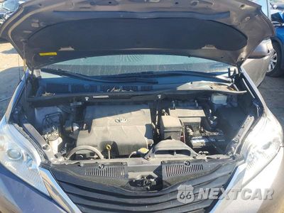 Zdjęcie 12 z 13 samochodu: 2014 TOYOTA SIENNA LE VIN:5TDKK3DC2ES463755 - miniatura