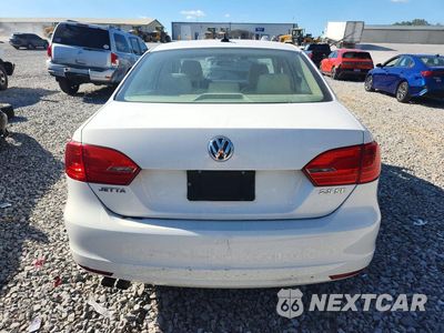 Zdjęcie 6 z 12 samochodu: 2013 VOLKSWAGEN JETTA SE VIN:3VWDP7AJ1DM356552 - miniatura