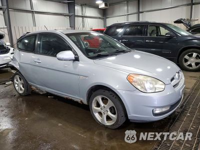 Czwarte zdjęcie samochodu z boku: 2008 HYUNDAI ACCENT SE VIN:KMHCN36C98U079234 - miniatura