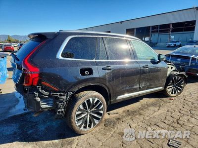 Trzecie zdjęcie samochodu z tyłu: 2025 VOLVO XC90 PLUS VIN:YV4H60PBXS1375400 - miniatura