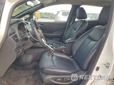 Zdjęcie 7 z 12 samochodu: 2018 NISSAN LEAF SV VIN:1N4AZ1CP3JC312215 - miniatura