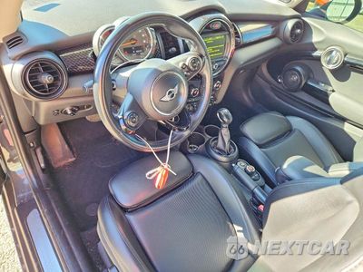 Zdjęcie 8 z 12 samochodu: 2018 MINI COOPER S VIN:WMWXP7C5XJ2A48847 - miniatura