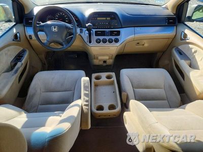 Zdjęcie 8 z 13 samochodu: 2008 HONDA ODYSSEY LX VIN:5FNRL38288B103556 - miniatura