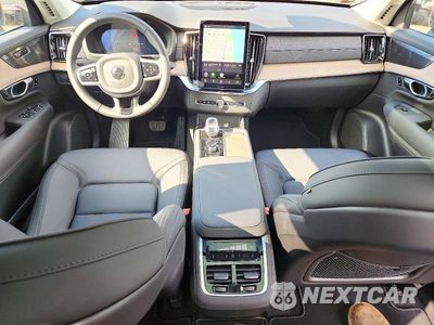 Zdjęcie 8 z 13 samochodu: 2026 VOLVO XC90 PLUS VIN:YV4062JEXT1514101 - miniatura