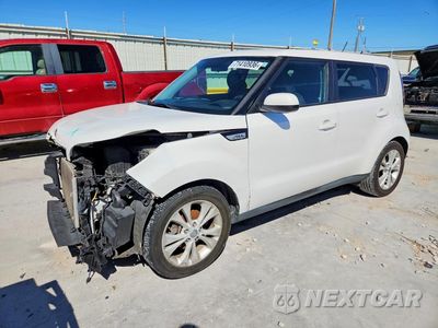 2015 KIA SOUL + KNDJP3A53F7212760 - główne zdjęcie licytacji z USA - miniatura