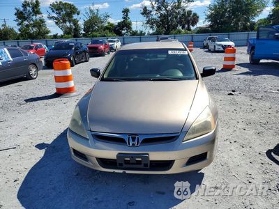 Piąte zdjęcie samochodu w środku: 2007 HONDA ACCORD VALUE VIN:1HGCM561X7A151433 - miniatura