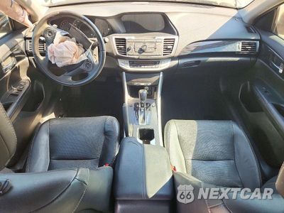 Zdjęcie 8 z 13 samochodu: 2014 HONDA ACCORD SPORT VIN:1HGCR2F56EA057999 - miniatura