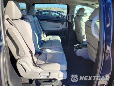 Zdjęcie 11 z 13 samochodu: 2019 HONDA ODYSSEY TOURING VIN:5FNRL6H85KB100658 - miniatura