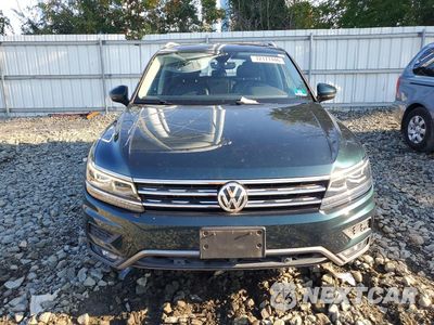 Piąte zdjęcie samochodu w środku: 2018 VOLKSWAGEN TIGUAN SEL PREMIUM VIN:3VV4B7AX5JM218063 - miniatura
