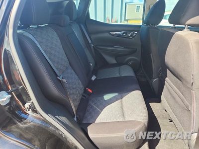 Zdjęcie 11 z 13 samochodu: 2017 NISSAN ROGUE SPORT SV VIN:JN1BJ1CP7HW022285 - miniatura