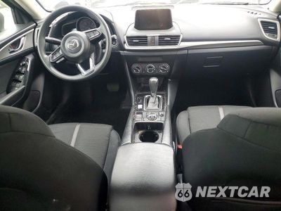 Zdjęcie 8 z 12 samochodu: 2018 MAZDA 3 SPORT VIN:3MZBN1U73JM264848 - miniatura