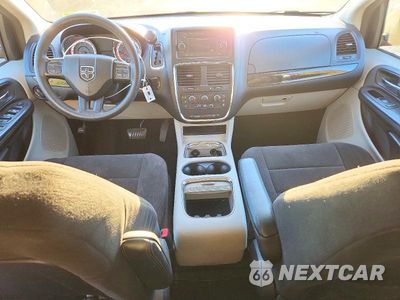 Zdjęcie 8 z 13 samochodu: 2012 DODGE GRAND CARAVAN SXT VIN:2C4RDGCG9CR304757 - miniatura