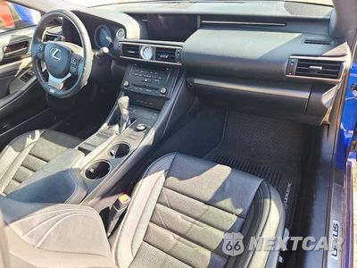 Zdjęcie 8 z 12 samochodu: 2016 LEXUS RC 350 VIN:JTHSE5BC9G5006776 - miniatura