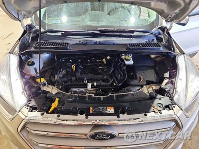 Zdjęcie 12 z 13 samochodu: 2018 FORD ESCAPE SE VIN:1FMCU9GD9JUC54424 - miniatura