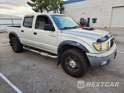 Czwarte zdjęcie samochodu z boku: 2001 TOYOTA TACOMA DOUBLE CAB PRERUNNER VIN:5TEGN92NX1Z869574 - miniatura