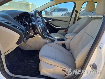 Zdjęcie 7 z 12 samochodu: 2012 FORD FOCUS SEL VIN:1FAHP3H21CL376012 - miniatura