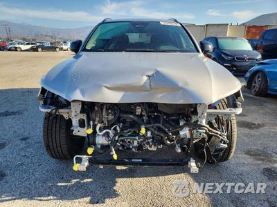 Piąte zdjęcie samochodu w środku: 2023 VOLVO XC40 PLUS VIN:YV4L12UW6P2071137 - miniatura