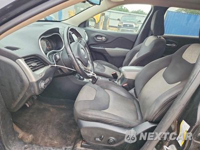 Zdjęcie 7 z 13 samochodu: 2014 JEEP CHEROKEE LATITUDE VIN:1C4PJMCB2EW125344 - miniatura