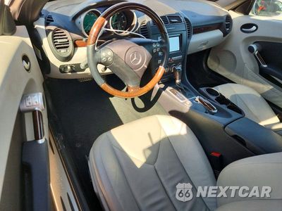 Zdjęcie 8 z 12 samochodu: 2008 MERCEDES-BENZ SLK 350 VIN:WDBWK56FX8F181256 - miniatura