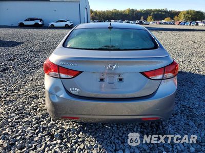 Zdjęcie 6 z 12 samochodu: 2013 HYUNDAI ELANTRA GLS VIN:KMHDH4AE5DU497889 - miniatura