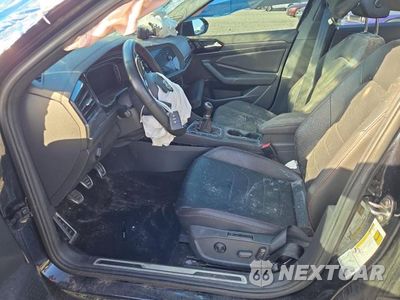 Zdjęcie 7 z 12 samochodu: 2019 VOLKSWAGEN JETTA VIN:3VW5T7BU4KM159042 - miniatura
