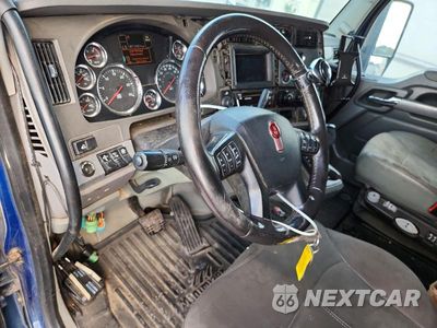 Zdjęcie 8 z 13 samochodu: 2017 KENWORTH T680 SEMI TRUCK VIN:1XKYDP9X8HJ142283 - miniatura