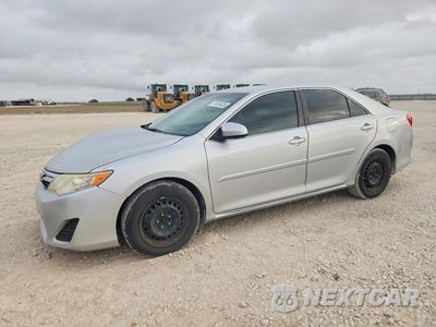 2013 TOYOTA CAMRY LE 4T4BF1FK5DR281301 - główne zdjęcie licytacji z USA - miniatura