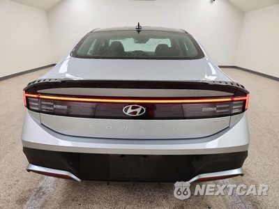 Zdjęcie 6 z 13 samochodu: 2026 HYUNDAI SONATA HYBRID BLUE VIN:KMHL24JJ7TA176429 - miniatura