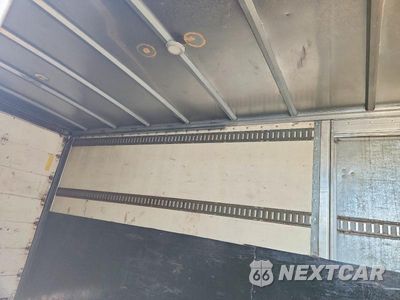 Zdjęcie 10 z 13 samochodu: 2009 ISUZU NRR BOX TRUCK VIN:JALE5W16397300857 - miniatura