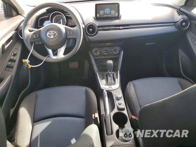 Zdjęcie 8 z 13 samochodu: 2017 TOYOTA YARIS IA BASE VIN:3MYDLBYV7HY154437 - miniatura