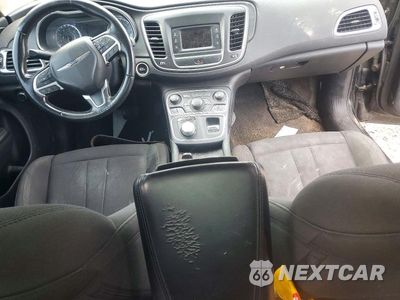 Zdjęcie 8 z 12 samochodu: 2015 CHRYSLER 200 LIMITED VIN:1C3CCCAB2FN685009 - miniatura