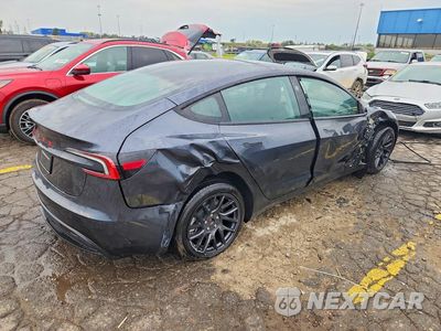 Trzecie zdjęcie samochodu z tyłu: 2025 TESLA MODEL 3 VIN:5YJ3E1EA7SF969532 - miniatura