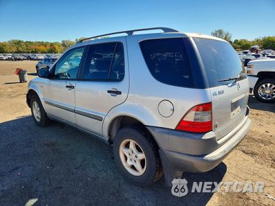 Drugie zdjęcie samochodu z przodu: 1999 MERCEDES-BENZ ML 320 VIN:4JGAB54E3XA117914 - miniatura