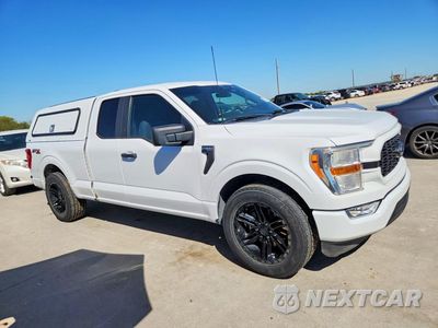 Czwarte zdjęcie samochodu z boku: 2022 FORD F150 SUPER CAB VIN:1FTEX1CP5NKE49735 - miniatura