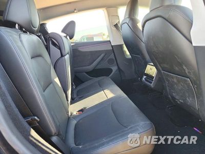 Zdjęcie 11 z 13 samochodu: 2026 TESLA MODEL Y VIN:7SAYGDED8TF398200 - miniatura