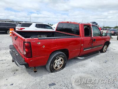 Trzecie zdjęcie samochodu z tyłu: 2003 CHEVROLET SILVERADO C1500 VIN:2GCEC19T731335426 - miniatura