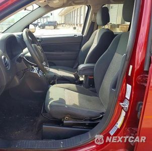 Zdjęcie 7 z 13 samochodu: 2014 JEEP COMPASS SPORT VIN:1C4NJCBA5ED800934 - miniatura